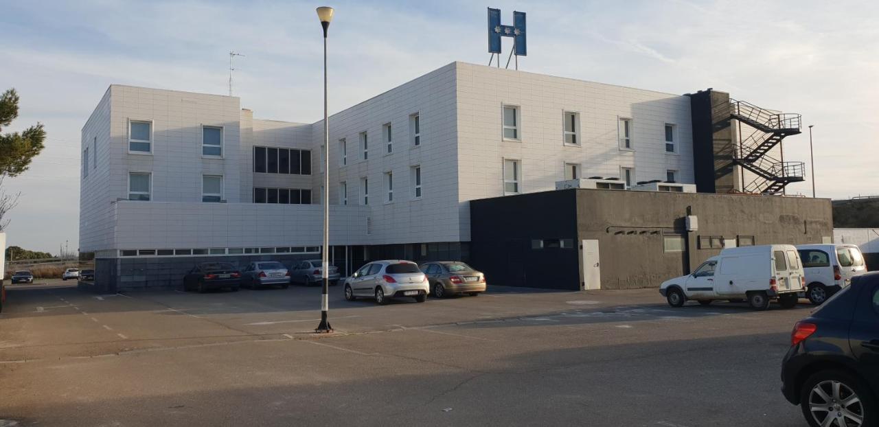 Norte Hotel Villanueva de Gállego Zewnętrze zdjęcie